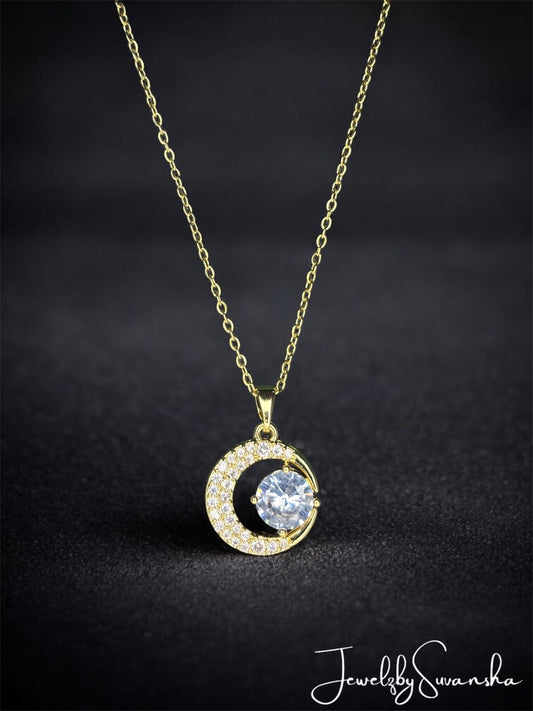 The Moon Chant Pendant