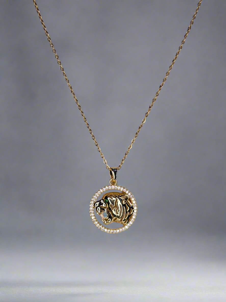The Roar Pendant