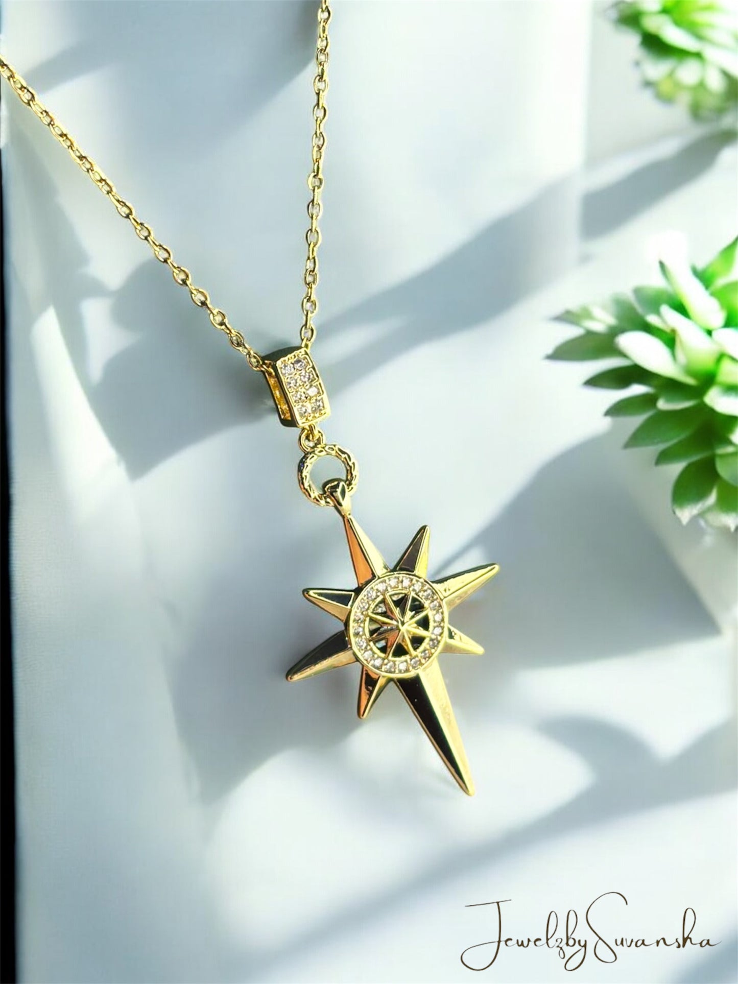 Compass Edit Pendant